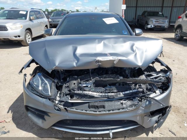 WDDZF4KB3HA066825 Mercedes-Benz E 300 4matic