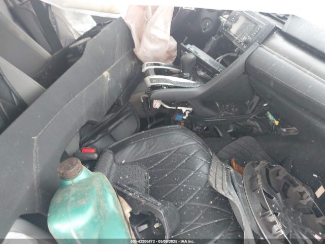 19XFC2F6XKE031890 Honda Civic Lx