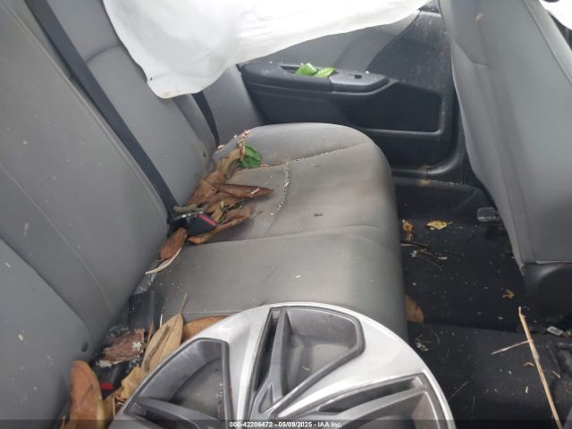 19XFC2F6XKE031890 Honda Civic Lx