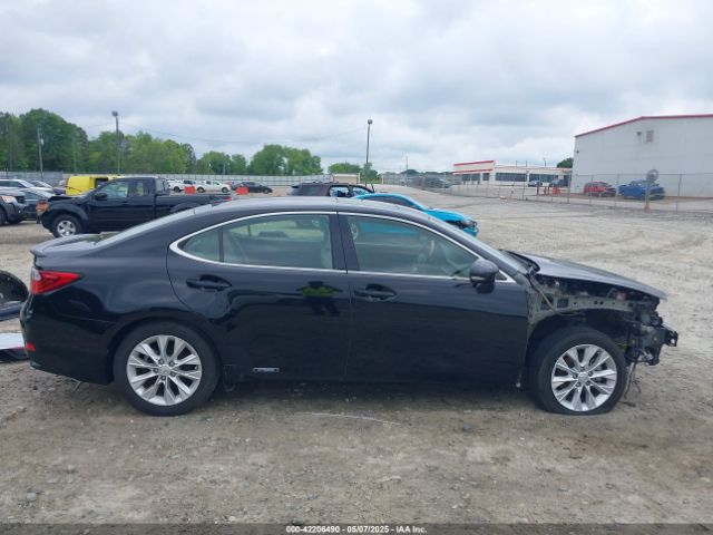 JTHBW1GGXE2074004 Lexus ES 300H