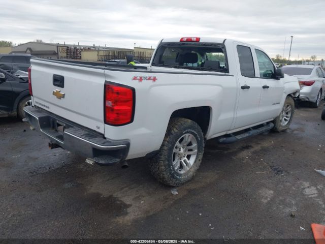 2014 CHEVROLET SILVERADO 1500 1GCVKREC8EZ259989 Photo 3