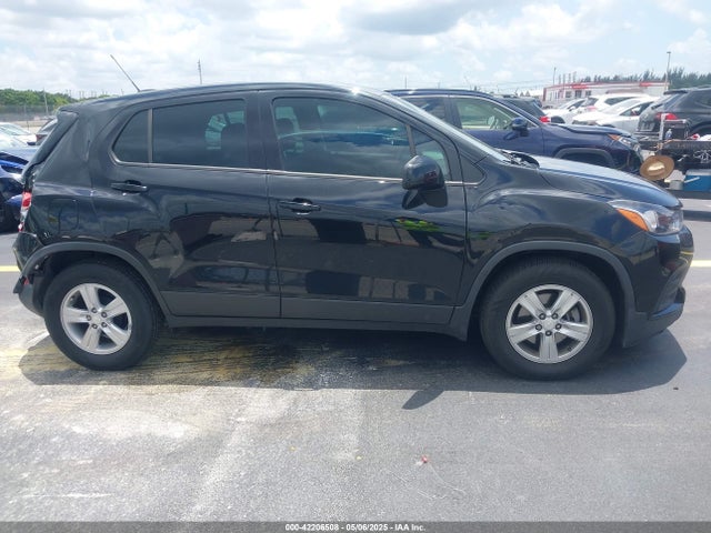 3GNCJKSB6KL278242 Chevrolet TRAX LS