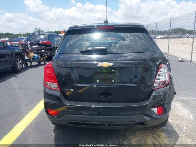3GNCJKSB6KL278242 Chevrolet TRAX LS