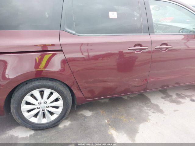 2018 KIA SEDONA KNDMC5C10J6365710 Photo 5