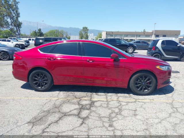 3FA6P0HD4HR258147 Ford FUSION SE