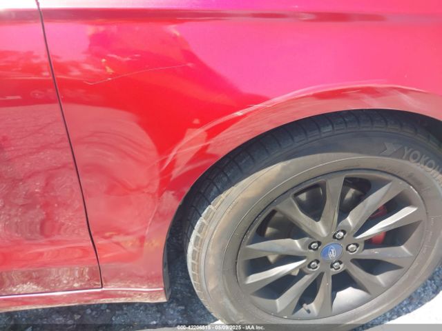 3FA6P0HD4HR258147 Ford FUSION SE