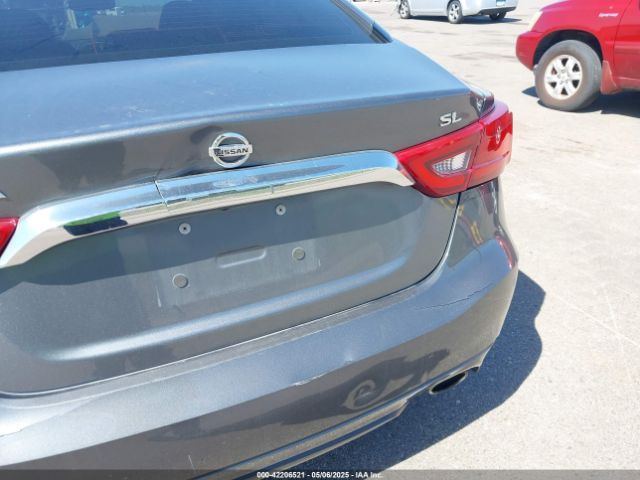 1N4AA6AP9JC360485 Nissan 2018