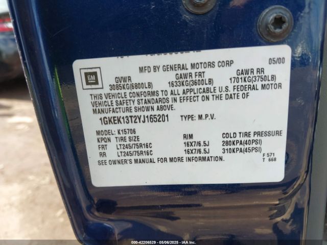 2000 GMC YUKON 1GKEK13T2YJ165201 Photo 8