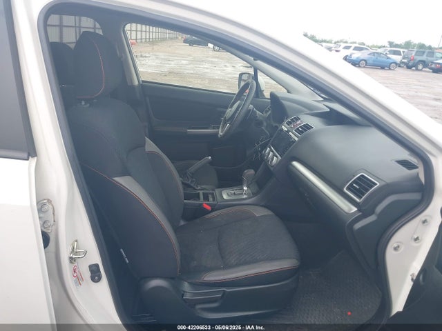 Subaru Crosstrek 2.0i Premium 2017 JF2GPADC8H8209912 Image 5