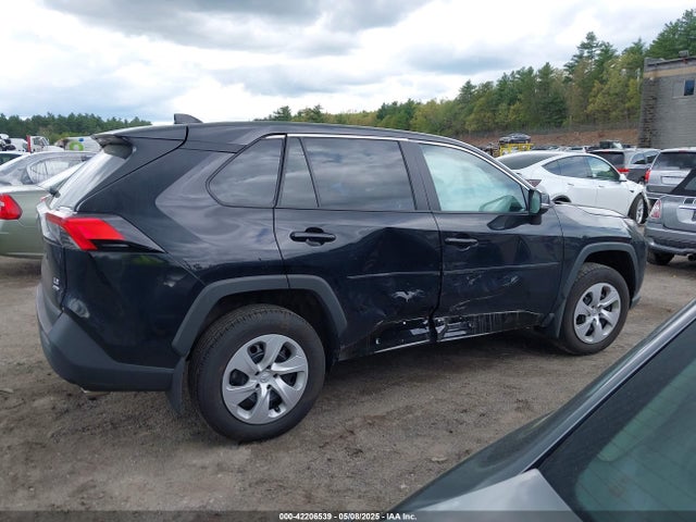 2T3G1RFV8RC479166 Toyota RAV4 LE
