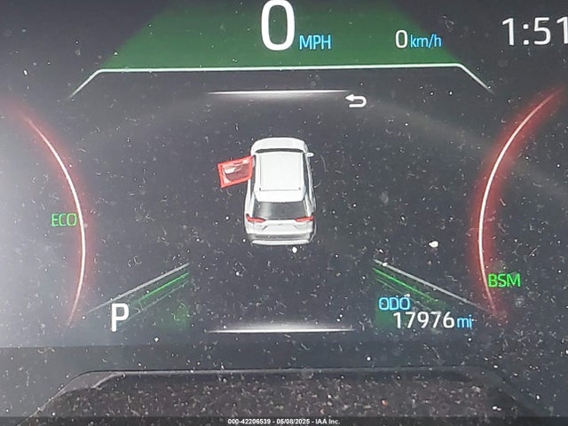 2T3G1RFV8RC479166 Toyota RAV4 LE