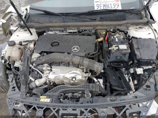 W1K5J4GB5PN368338 Mercedes-Benz m260