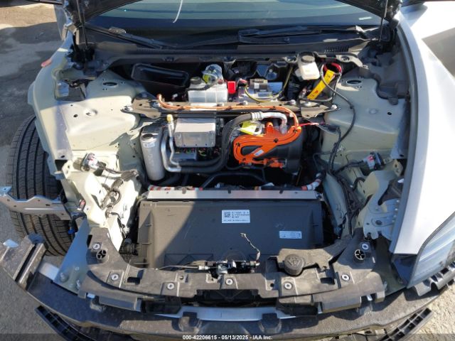 2024 TESLA MODEL 3 5YJ3E1EA9RF870138 Photo 9