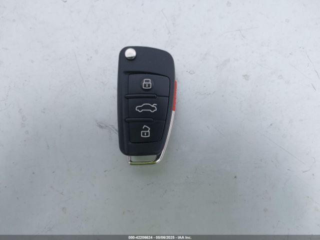 2018 AUDI A3 WAUJ8GFF7J1068760 Photo 10