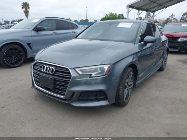 2018 AUDI A3 WAUJ8GFF7J1068760 Photo 1