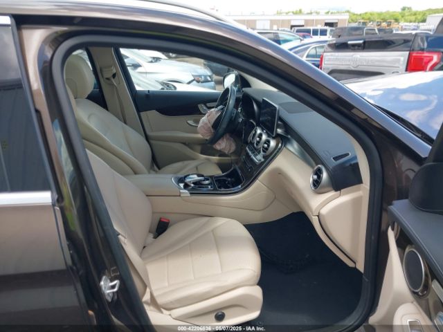 WDC0G4KB6GF070797 Mercedes-Benz Glc 300 4matic