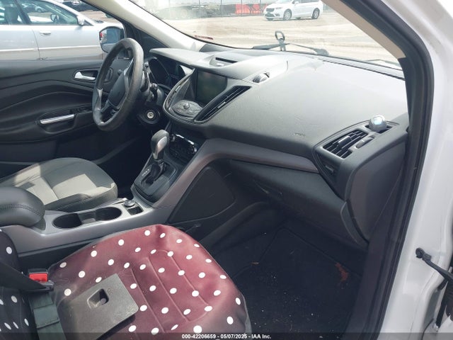 1FMCU9GX6EUD51032 Ford ESCAPE SE