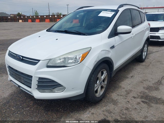 1FMCU9GX6EUD51032 Ford ESCAPE SE