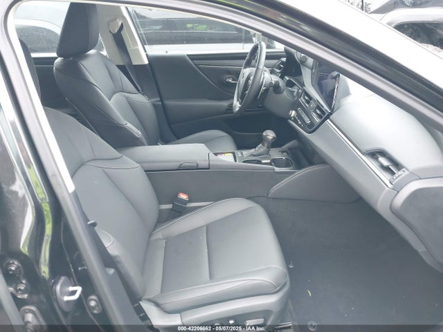58ADA1C1XSU058898 Lexus a25a-fxs
