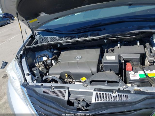 5TDKK3DC1ES467215 Toyota Sienna Le V6 8 Passenger