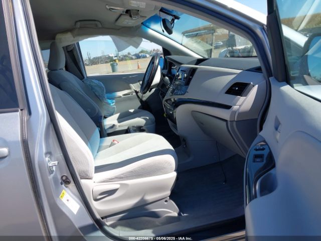 5TDKK3DC1ES467215 Toyota Sienna Le V6 8 Passenger