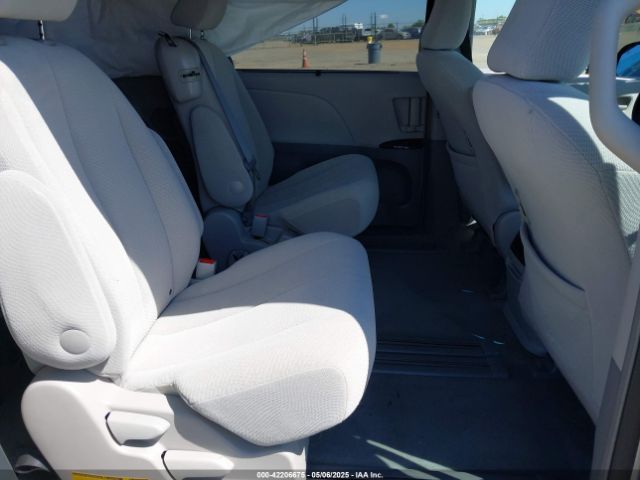 5TDKK3DC1ES467215 Toyota Sienna Le V6 8 Passenger