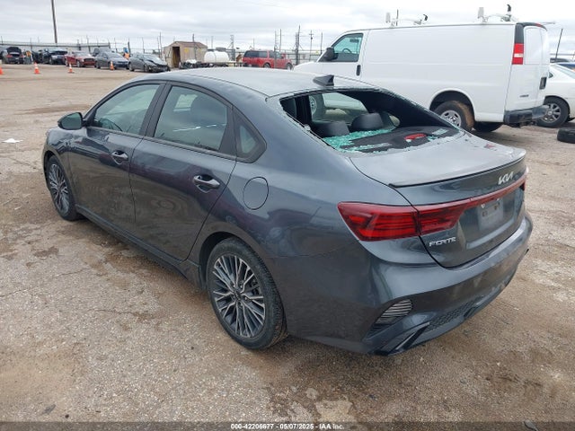 Продажа на аукционе авто 2022 Kia Forte Gt-line, vin: 3KPF54AD2NE478780, номер лота: 42206677