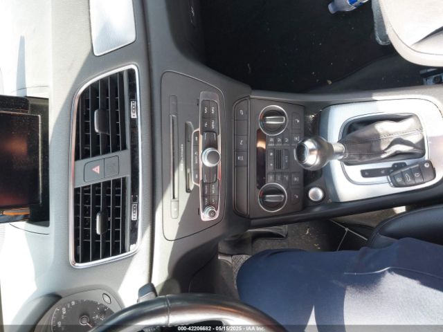 2018 AUDI Q3 WA1BCCFSXJR001741 Photo 10