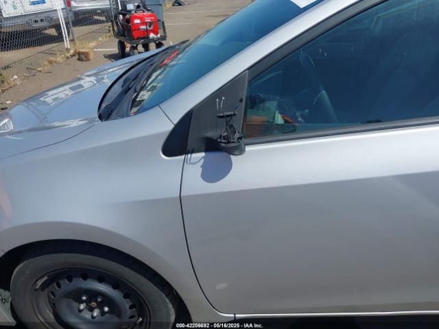 2T1BURHE0GC645202 Toyota COROLLA LE