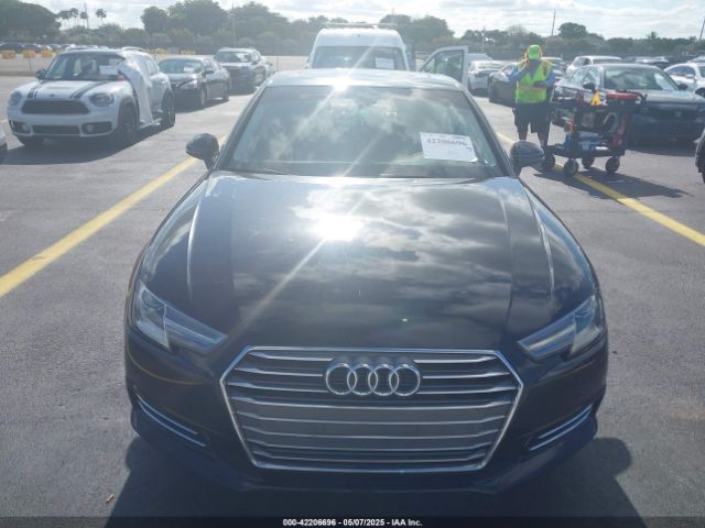 WAUGNAF42HN008791 Audi A4 2.0t Premium