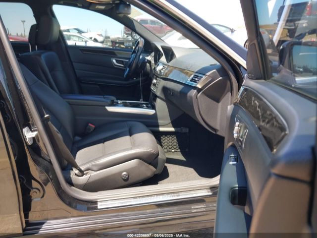 2014 MERCEDES-BENZ E 350 WDDHF5KB1EB003746 Photo 4
