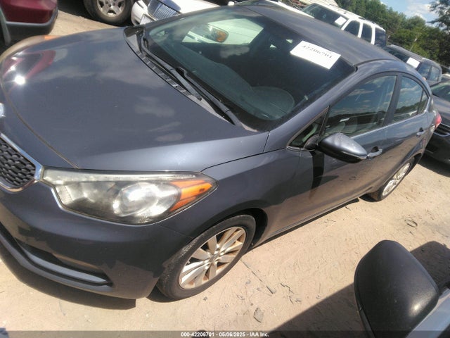 KNAFX4A84E5053843 KIA FORTE EX