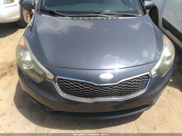 KNAFX4A84E5053843 KIA FORTE EX