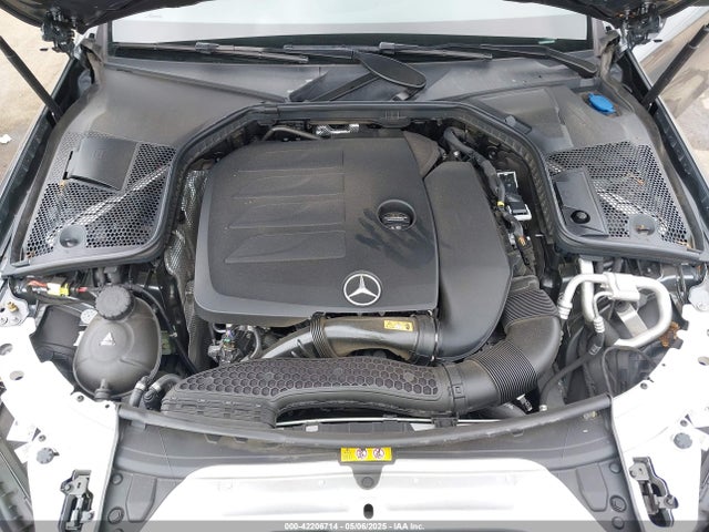 W1KWF8DBXMR614581 Mercedes-Benz C 300 Sedan