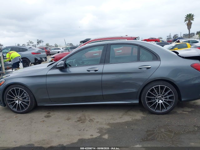 W1KWF8DBXMR614581 Mercedes-Benz C 300 Sedan