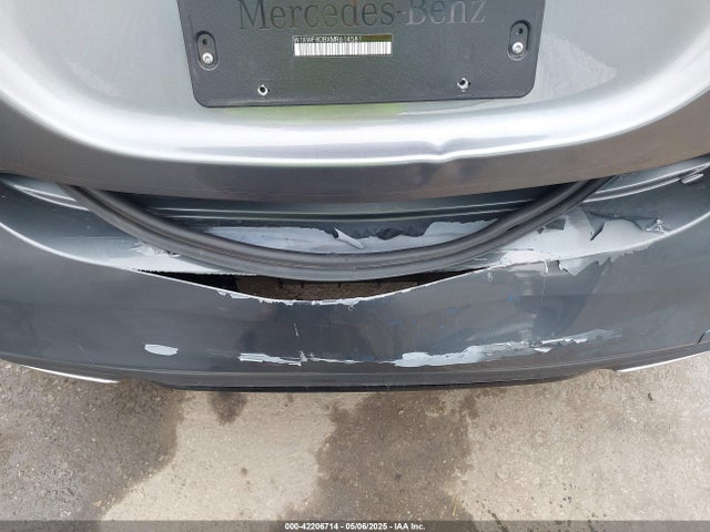 W1KWF8DBXMR614581 Mercedes-Benz C 300 Sedan
