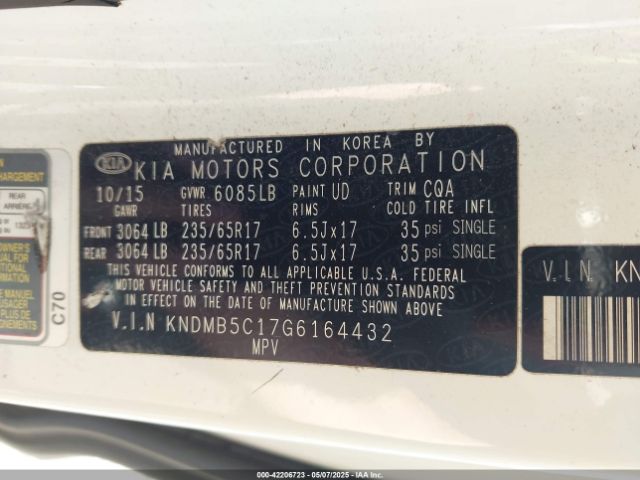 KNDMB5C17G6164432 KIA SEDONA LX