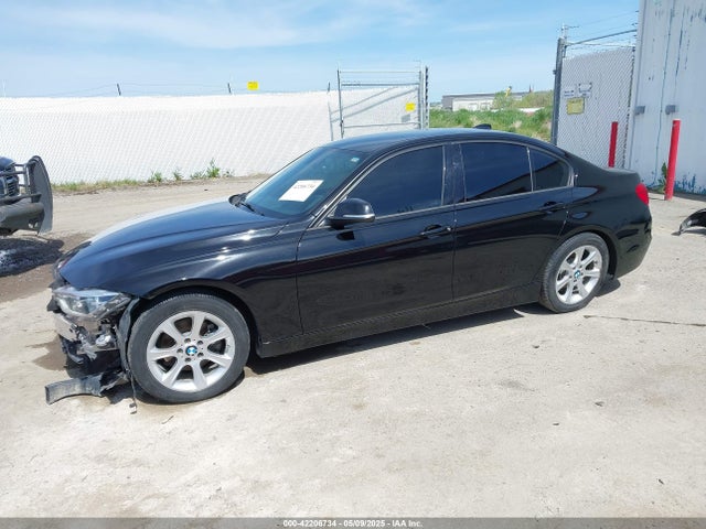 BMW 330I 2018 WBA8D9C58JEB35458 Image 2