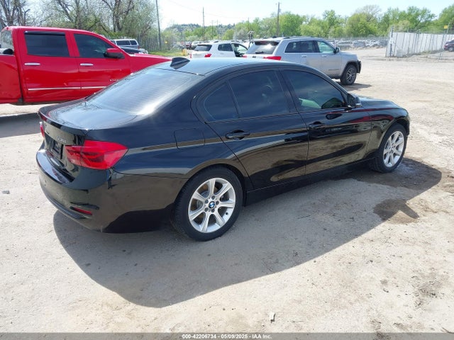 BMW 330I 2018 WBA8D9C58JEB35458 Image 4