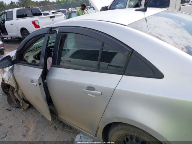 1G1PB5SH9E7182278 Chevrolet Cruze Ls Manual