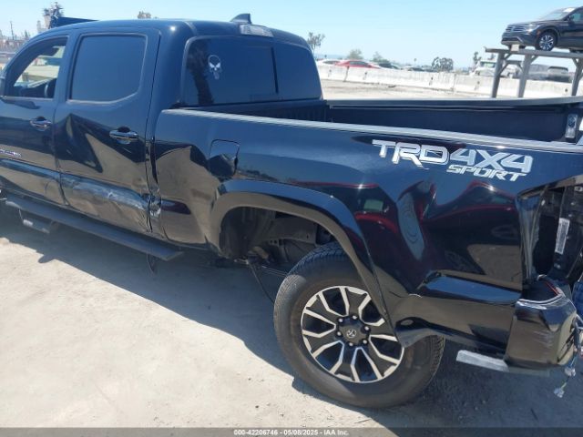 3TMDZ5BN6NM123917 Toyota Tacoma Trd Sport