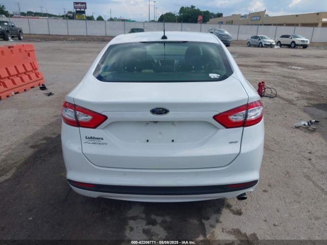 3FA6P0H79GR123545 Ford FUSION SE