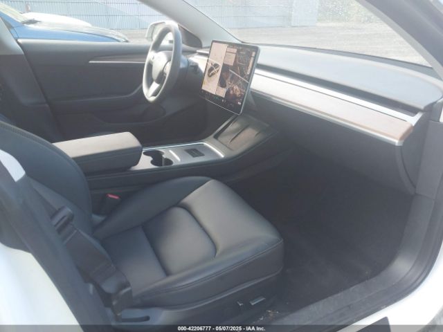 2023 TESLA MODEL 3 5YJ3E1EA9PF576610 Photo 4