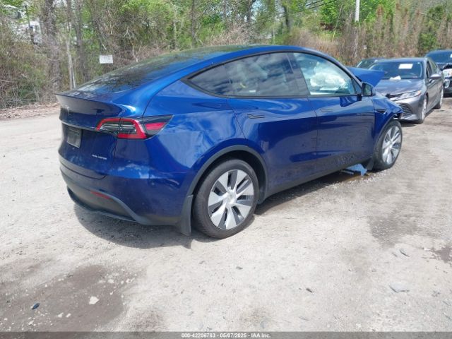 2024 TESLA MODEL Y 7SAYGDEE9RA219631 Photo 3