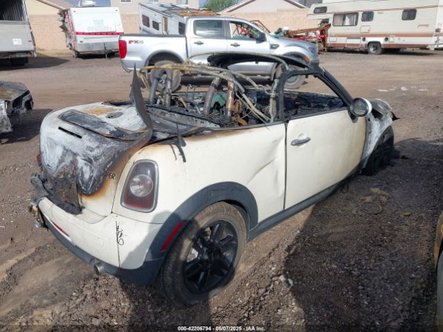 2013 MINI ROADSTER WMWSY1C51DT625393 Photo 3