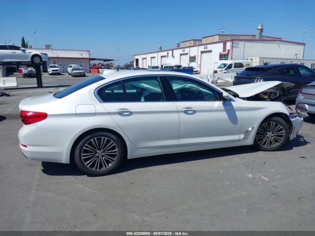 WBAJE5C53JWA98577 BMW 540I
