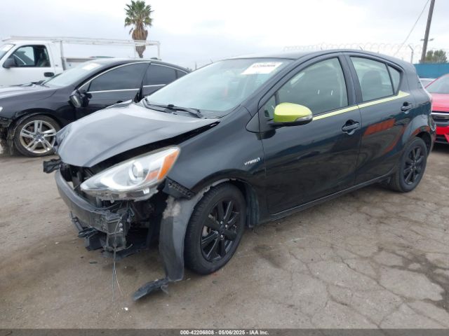 JTDKDTB38G1122521 Toyota Prius C Persona Series