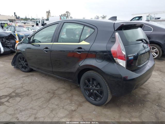 JTDKDTB38G1122521 Toyota Prius C Persona Series