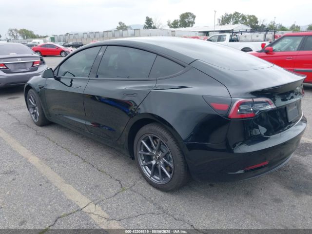 2021 TESLA MODEL 3 5YJ3E1EBXMF050068 Photo 2