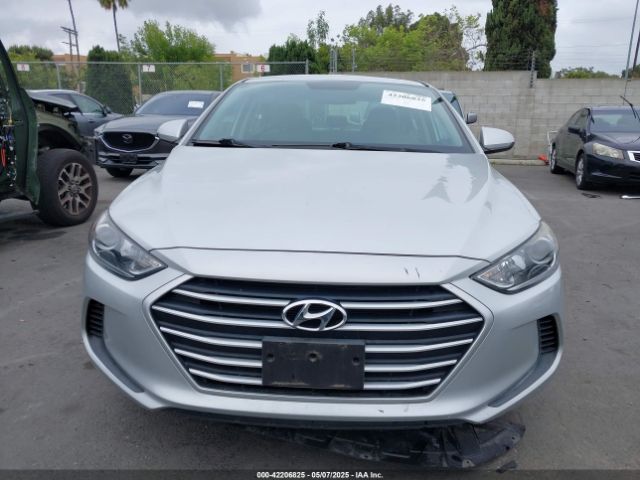 5NPD84LF7JH225246 Hyundai ELANTRA SEL